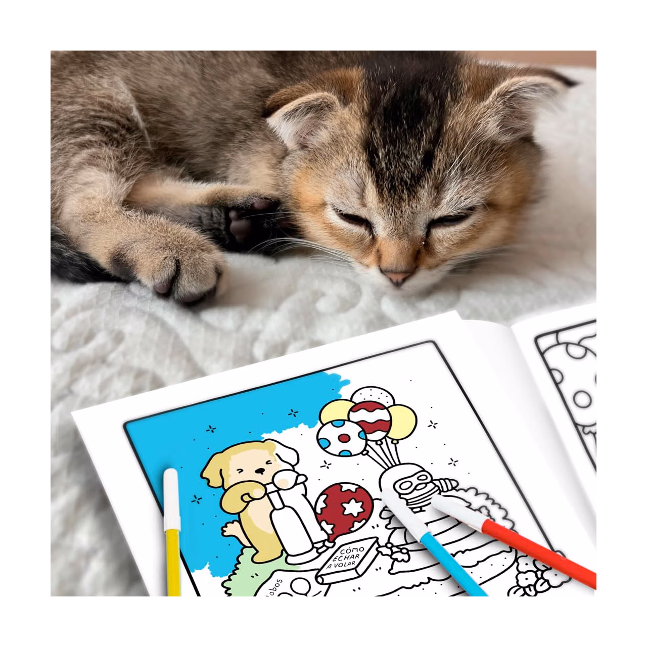 Abrazos blanditos. Un mundo cozy y adorable para colorear y relajarse ideal para niños y adultos / Cuddly Hugs (Spanish Edition)